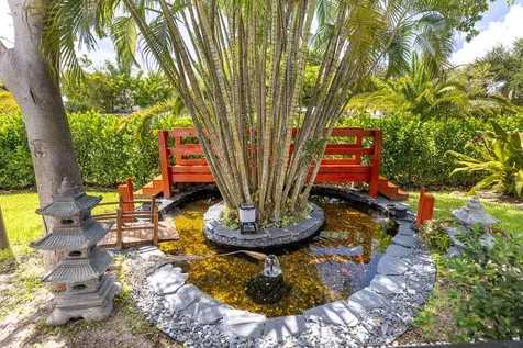 290 Nw 6th Street Boca Raton FL 33432