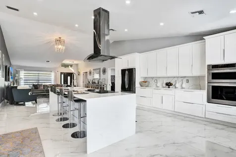 7400 Rosewood Circle Boca Raton FL 33487