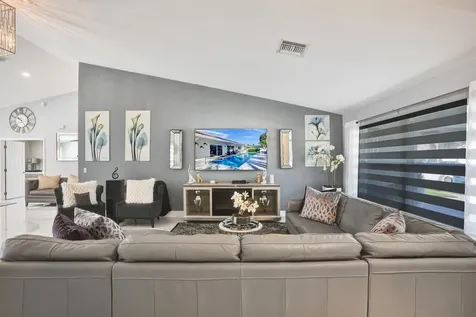 7400 Rosewood Circle Boca Raton FL 33487