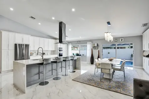 7400 Rosewood Circle Boca Raton FL 33487