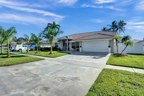 7400 Rosewood Circle Boca Raton FL 33487