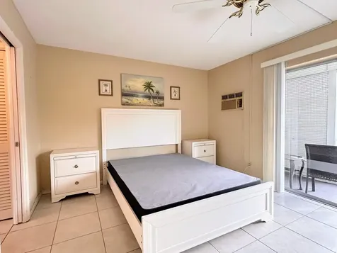 680 Horizons W Boynton Beach FL 33435
