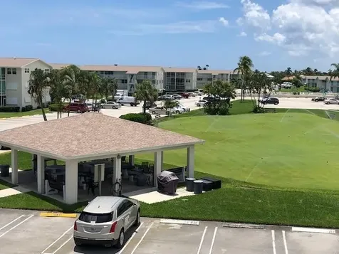 680 Horizons W Boynton Beach FL 33435