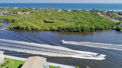 680 Horizons W Boynton Beach FL 33435