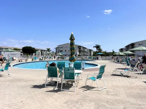 680 Horizons W Boynton Beach FL 33435