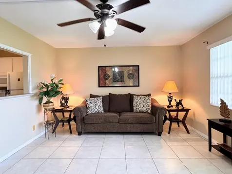 680 Horizons W Boynton Beach FL 33435