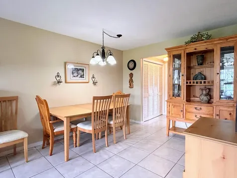 680 Horizons W Boynton Beach FL 33435
