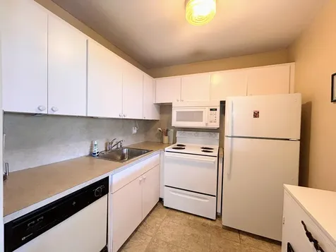 680 Horizons W Boynton Beach FL 33435