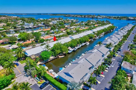 626 Mariners Way Boynton Beach FL 33435