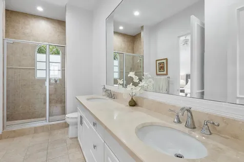 17929 Villa Club Way Boca Raton FL 33496
