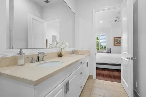 17929 Villa Club Way Boca Raton FL 33496