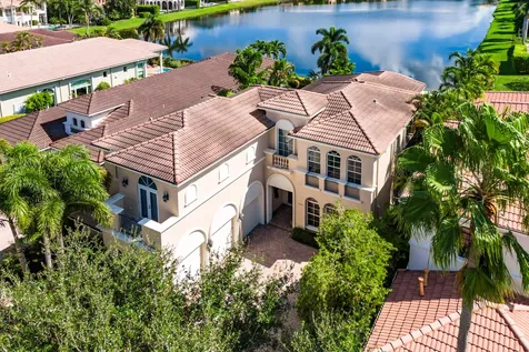 17929 Villa Club Way Boca Raton FL 33496