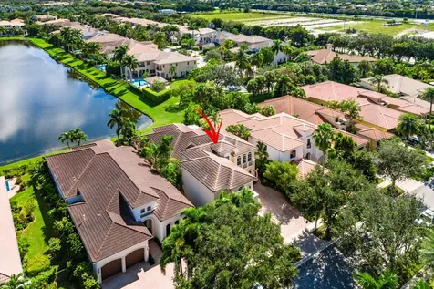 17929 Villa Club Way Boca Raton FL 33496