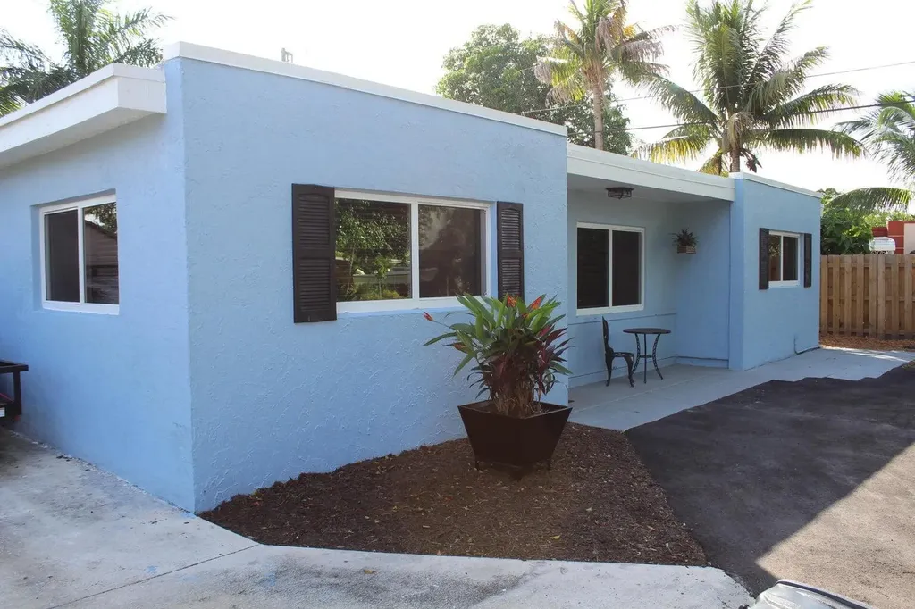 200 Lancaster Street Boca Raton FL 33487