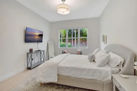 9265 Silver Shores Lane Boynton Beach FL 33473