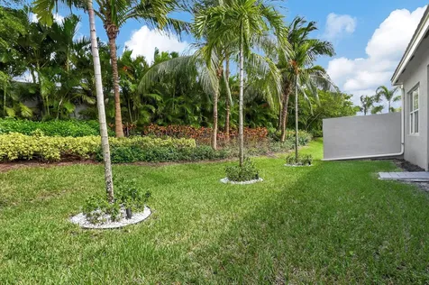 9265 Silver Shores Lane Boynton Beach FL 33473
