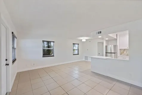 2319 Tamarind Drive Fort Pierce FL 34949