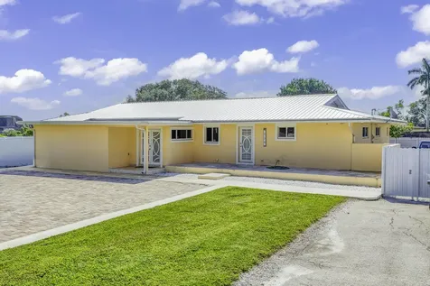 334 Se Avenue I Belle Glade FL 33430