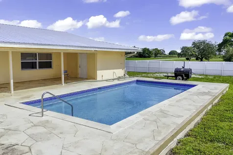 334 Se Avenue I Belle Glade FL 33430
