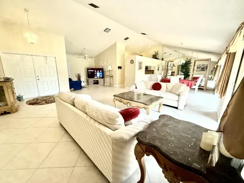 9192 Sun Pointe Drive Boynton Beach FL 33437