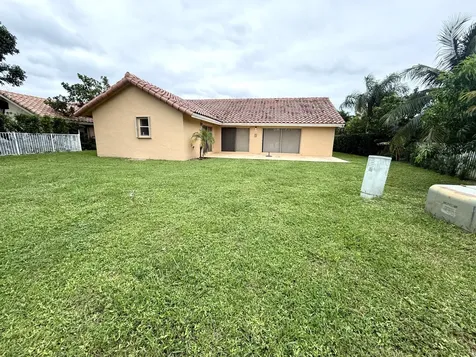 9192 Sun Pointe Drive Boynton Beach FL 33437