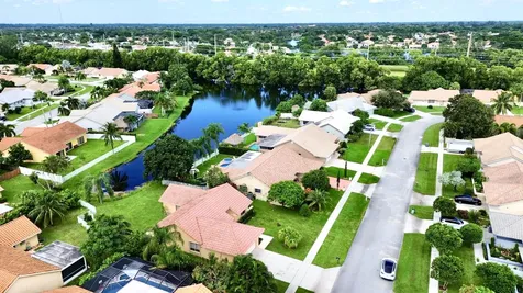 9192 Sun Pointe Drive Boynton Beach FL 33437