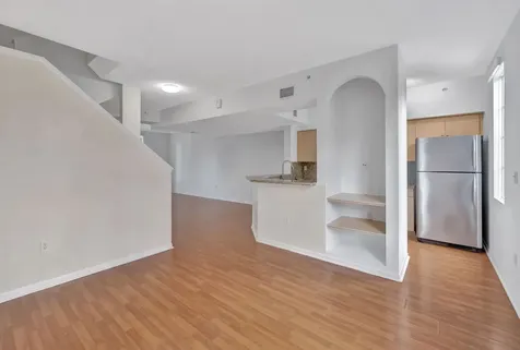 2911 Ne 185th Street Aventura FL 33180