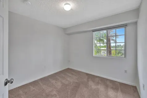 2911 Ne 185th Street Aventura FL 33180
