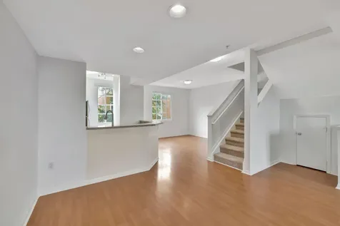 2911 Ne 185th Street Aventura FL 33180