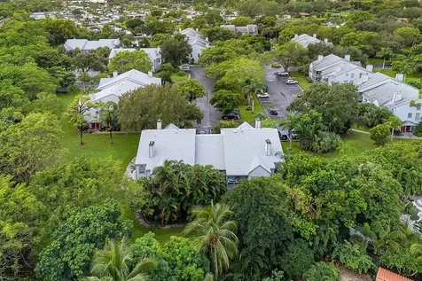 5063 Heatherhill Lane Boca Raton FL 33486