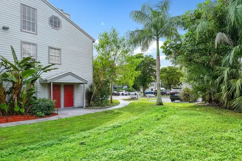 5063 Heatherhill Lane Boca Raton FL 33486