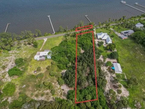 Tbd S Indian River S Drive Fort Pierce FL 34982