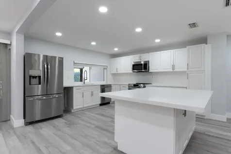 20990 Estada Lane Boca Raton FL 33433