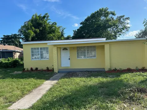 5840 Banana Road West Palm Beach FL 33413