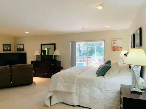 6806 Newport Lake Circle Boca Raton FL 33496