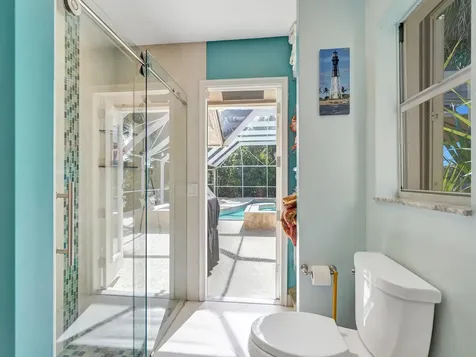 6806 Newport Lake Circle Boca Raton FL 33496