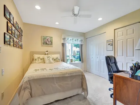 6806 Newport Lake Circle Boca Raton FL 33496