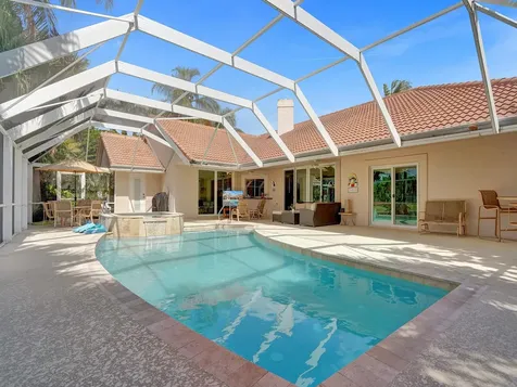 6806 Newport Lake Circle Boca Raton FL 33496