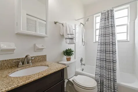 172 N County Road Palm Beach FL 33480