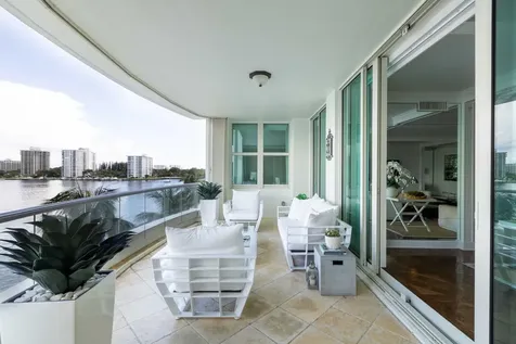 500 Se 5th Avenue Boca Raton FL 33432