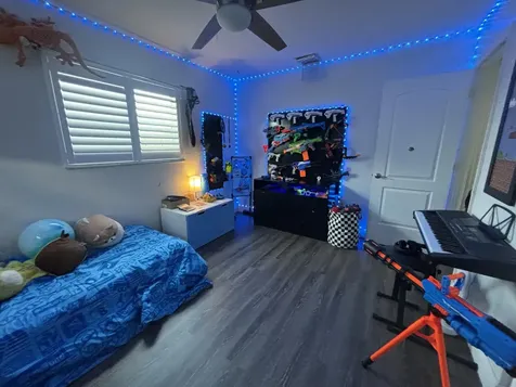 5027 Michigan Avenue West Palm Beach FL 33415
