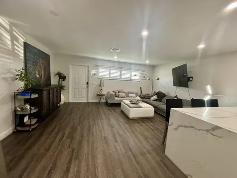 5027 Michigan Avenue West Palm Beach FL 33415