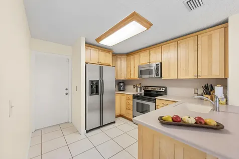 9810 61st Way Boynton Beach FL 33437