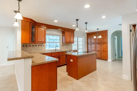 2413 Nw 32nd Street Boca Raton FL 33431