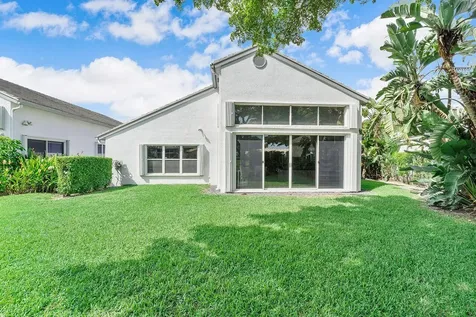 6388 Three Lakes Lane Boynton Beach FL 33437