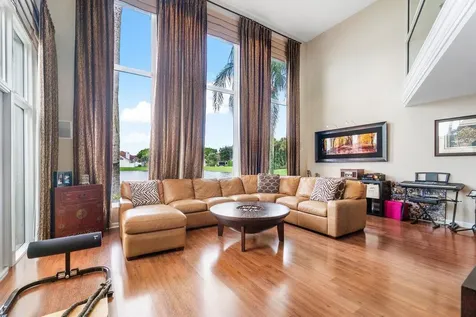 4875 Oxford Way Boca Raton FL 33434