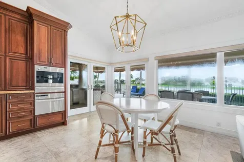 4875 Oxford Way Boca Raton FL 33434