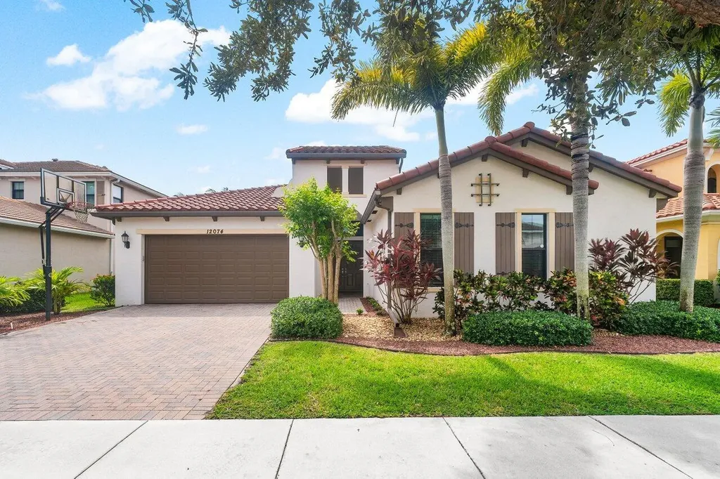 12074 Boca Reserve Lane Boca Raton FL 33428