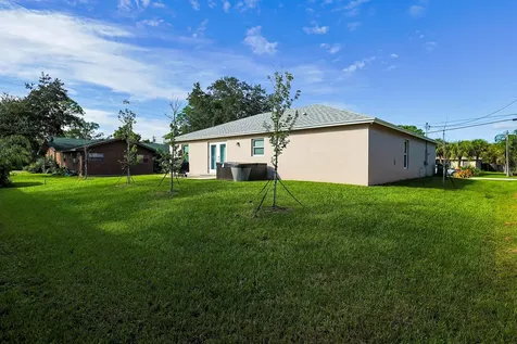 6106 Bamboo Drive Fort Pierce FL 34982