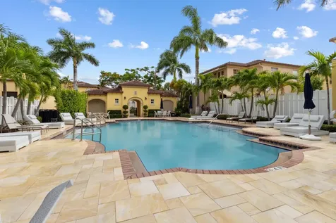 110 Via Floresta Drive Boca Raton FL 33487